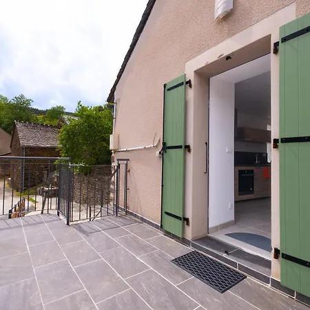 Location De A Lozeret * Cubieres