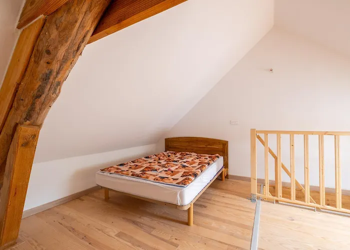 Location De A Lozeret Holiday home *